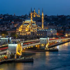Momento Golden Horn Estambul